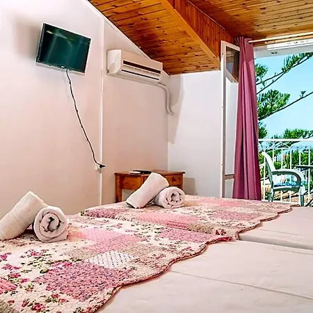 Hotel Chryssa Zakynthos