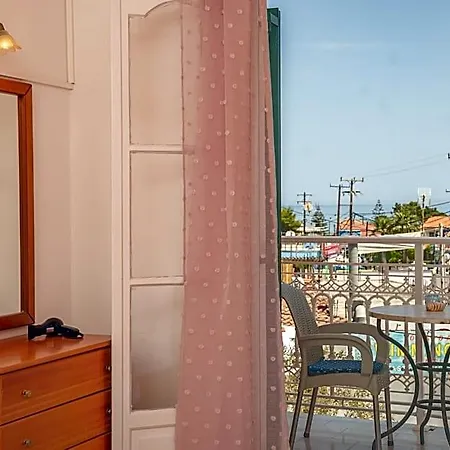 Chryssa Hotel