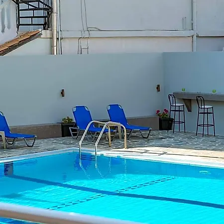 Chryssa Hotel